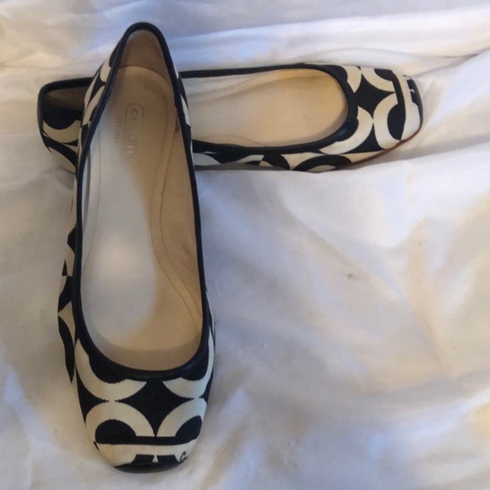 Coach Ballerina flats size 7
